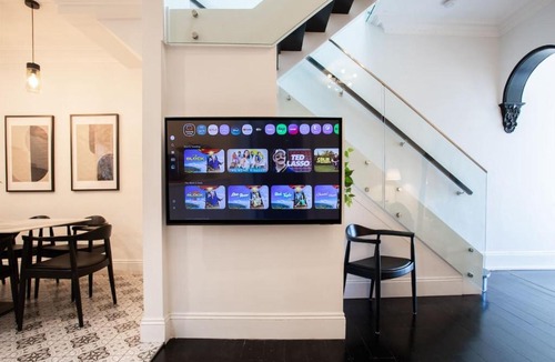 Woollahra House | Bondi Junction 4BR 2B Family Home Secure Parking