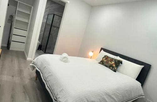 Wollert House | Boutique 4BR Haven - Wollert Family Home