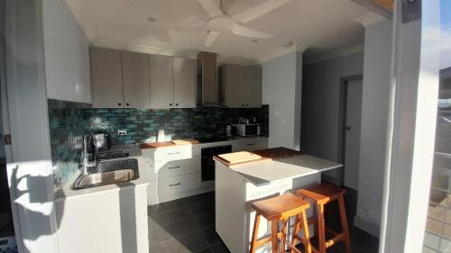 Kandos House | Bower's Crest