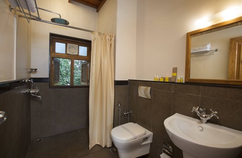 Pallivasal Hotel | Bracknell Forest