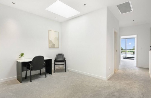 Box Hill House | Brand New Family Home for 10 | Boxhill