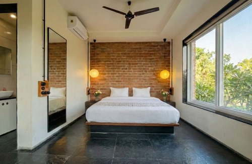 Anjaneri Hotel | Brick Villa Heritage