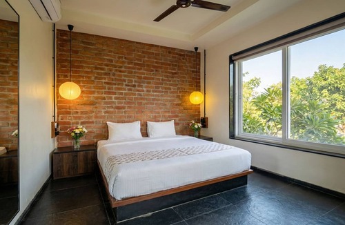 Anjaneri Hotel | Brick Villa Heritage