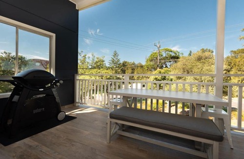 Broulee Apartment | Broulee Beach Bliss - Ocean Views and Surf
