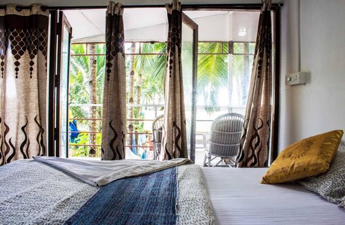Palolem Hotel | Cafe Del Mar Cottages And Rooms