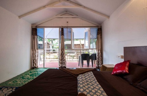 Palolem Hotel | Cafe Del Mar Cottages And Rooms