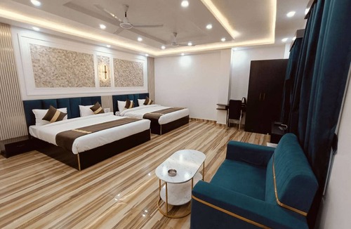 Allahabad Hotel | CELESTIAL INN