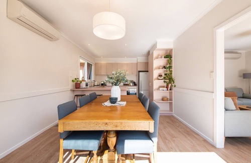 Hampton House | Charming Cottage in Beautiful Hampton