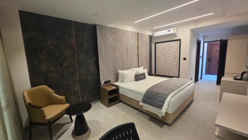 Bengaluru Hotel | Citrus Classic Manyata Tech Park Gate no 5
