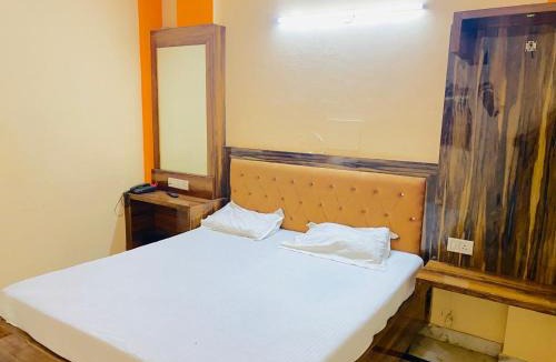 Khattalwada Hotel | CITy INN DX