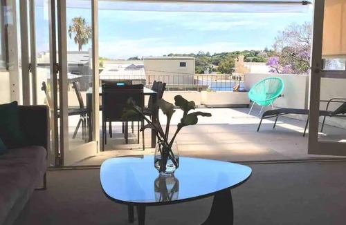 Woollahra Apartment | City sanctuary with large deck and views to die for!