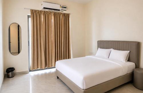 Vadanemelli Hotel | Classic stay inn