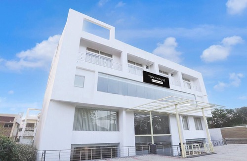Ranchi House | Classic With Balcony Seven Seas Hotels Banquet