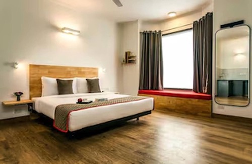 Nelamangala House | Classic With City View Airport Stay