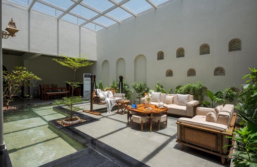 Bedla Villa | Claystone Retreat ,4BR near Old Shrinathji Temple, Udaipur