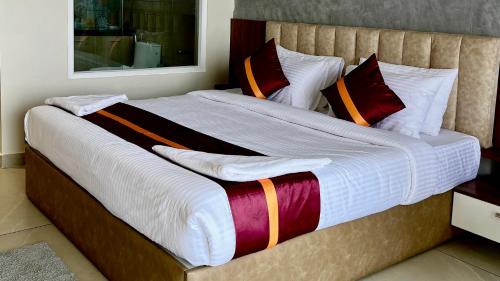 Khattalwada Bed & Breakfast | Clouds end Resorts Munnar