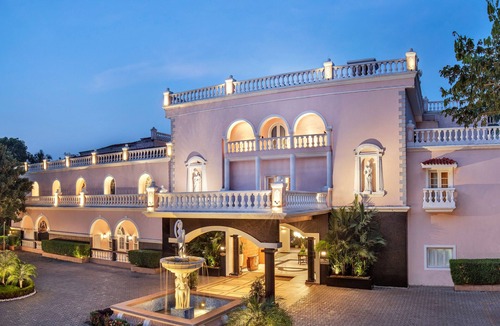 Varca Hotel | Club Mahindra Emerald Palms, Goa