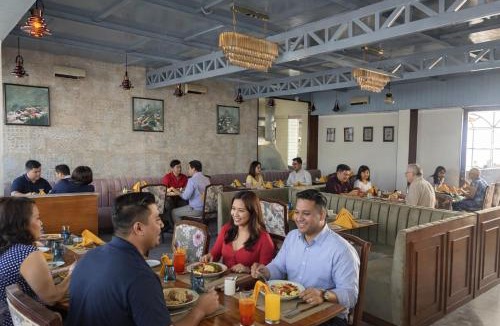 Kurseong Hotel | Cochrane Place By Teesta Hotels