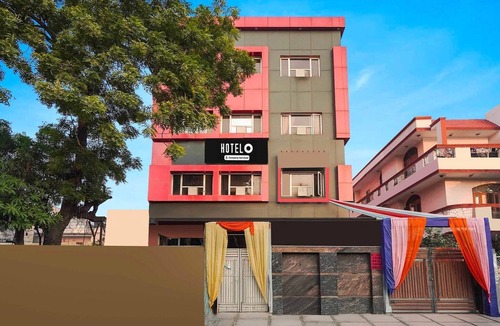 Noida House | Collection Maithli Marg Sector 55 Noida