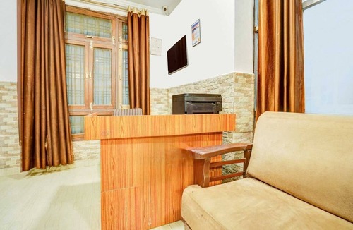 Mohangarh House | Collection O Aishbagh Railway Junction