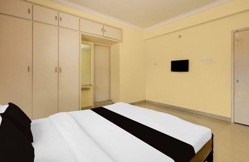 Kakinada Hotel | Collection O Bhanugudi Junction Kakinada