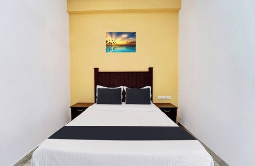 Fort Kochi Hotel | Collection O Calvathy Road Near Fort