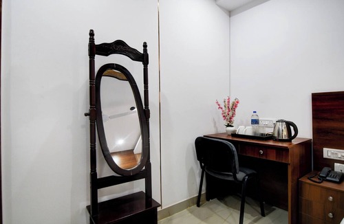 Chinar Park Hotel | Collection O Chinar Park Near Airport