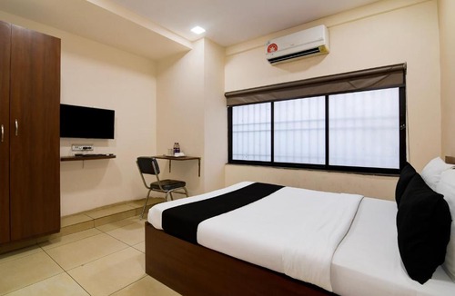 Dumdum Hotel | Collection O Dum Dum Nager Bazar Formerly Gokul Residency