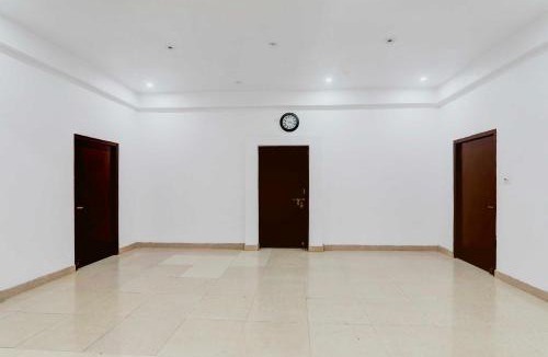Indira Nagar Hotel | Collection O Insaf Nagar Munshipuliya