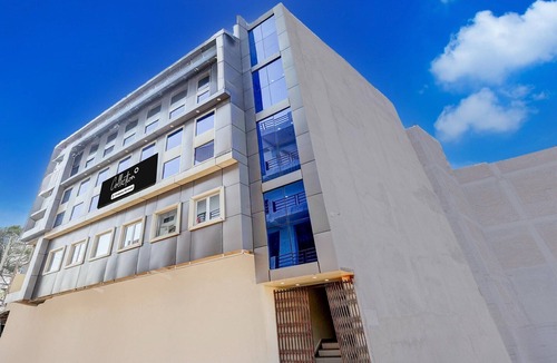 Kanpur House | Collection O Kanpur Domestic Airport