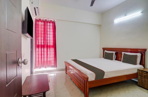 Manikonda Hotel | Collection O Manikonda