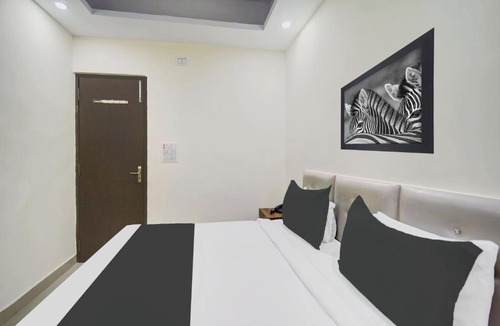 Patna Hotel | Collection O Rajeev Nagar Near Atal Path Formerly Vinayaka