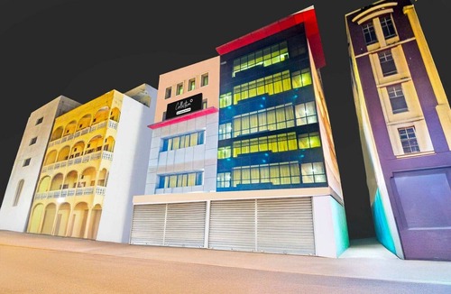 Hyderabad House | Collection O Santosh Nagar Hyderabad