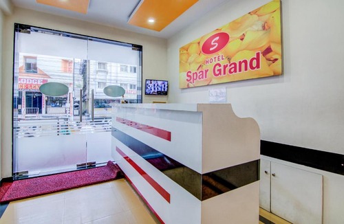 Dabagardens Hotel | Collection O Spar Grand