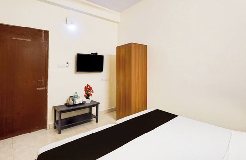 Thousand Lights Hotel | Collection O Thousand Lights Chennai
