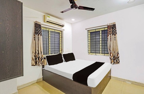 Nellore Hotel | Collection O Vanamthopu Center Nellore