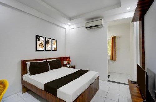 Warje Hotel | Collection O Warje Pune Formerly Choice Guest house