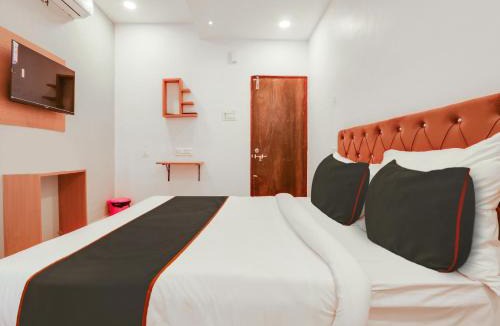 LB Nagar Hotel | Collection O White Ridge Kamineni
