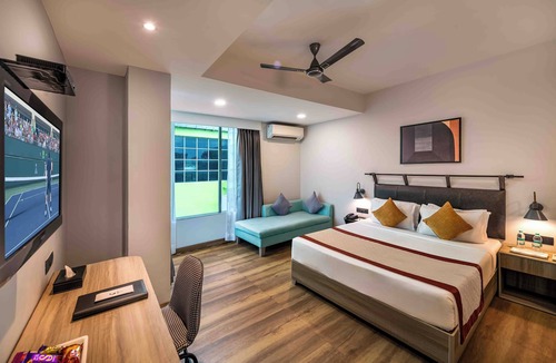 Noida Hotel | Comfort INN Grand - Kaushambi