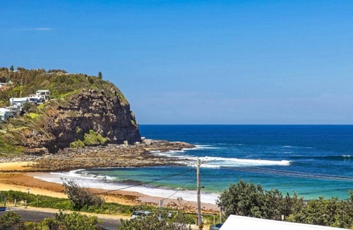 Copacabana House | Copa For All Seasons & Views