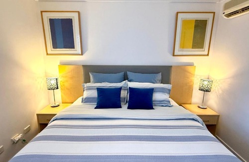 Batehaven Apartment | Corrigans Poolside Apartment Batehaven