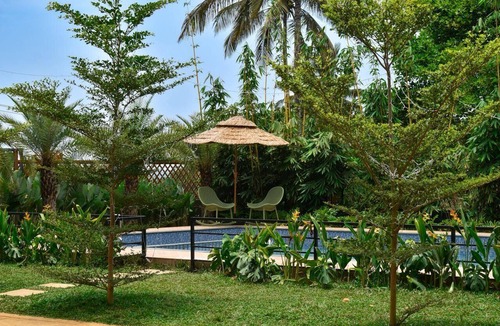 Mananthavady Resort | Cozy 2-Bedroom Cottage with Living Room