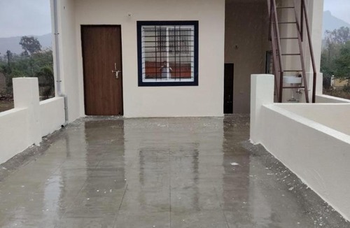 Wadgaon House | Cozy terrace Stay Near Wet N Joy Lonavala