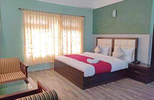 Pelling House | Crassula Blue Moon resort, Pelling