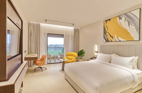 Kuravilangad Hotel | Crowne Regency