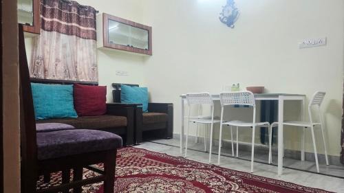 Banjara Hills Apartment | Crystal Mansion