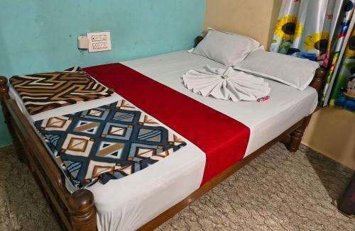 Murudeshwara House | D'Souza Home stay
