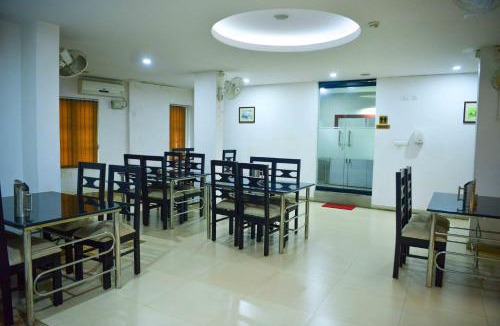 Cherplassery Hotel | Deepa Restaurant and Tourist Home