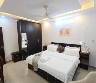 Safdarjung Enclave Bed & Breakfast | Deer Park Residency