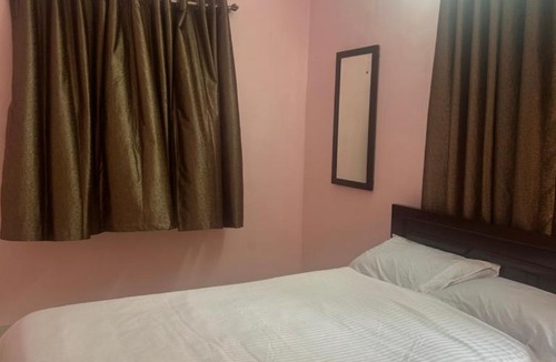 Mylapore Tiruvallikk Apartment | Deluxe Flat in Adyar Chennai
